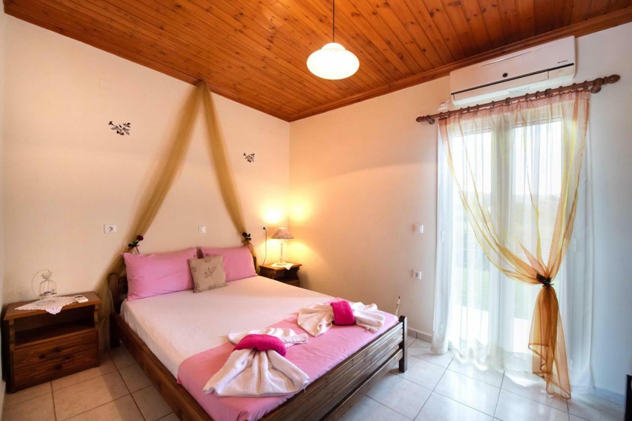 Studios Katopodi Lefkada City Exterior foto