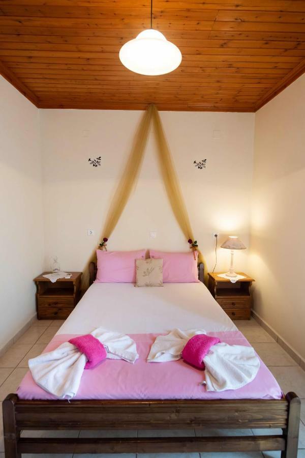 Studios Katopodi Lefkada City Exterior foto
